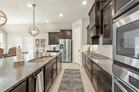 119 Bradford Bluff Drive Montgomery TX 77316