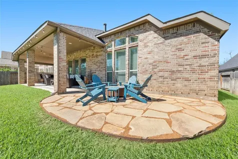 119 Bradford Bluff Drive Montgomery TX 77316