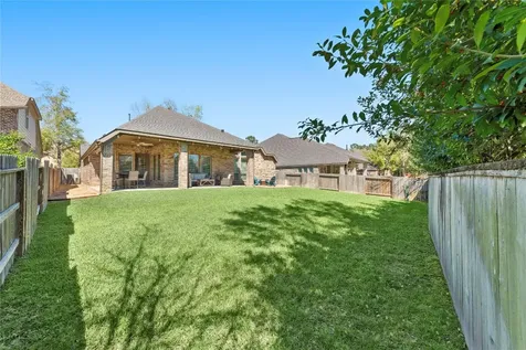 119 Bradford Bluff Drive Montgomery TX 77316