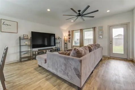 403 Rain Water Lane Baytown TX 77523