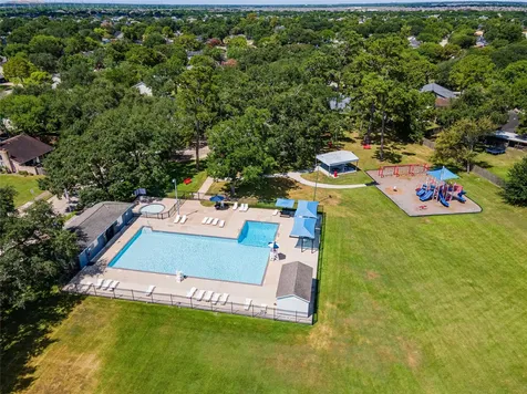 306 Morningside Drive League City TX 77573