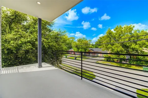 1928 Gregg Street Houston TX 77020