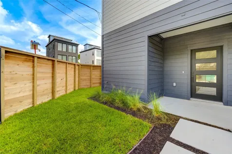 1928 Gregg Street Houston TX 77020