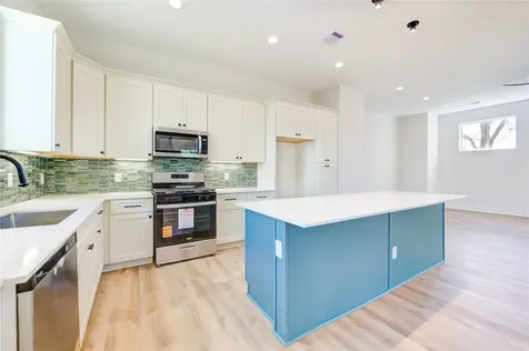 1928 Gregg Street Houston TX 77020
