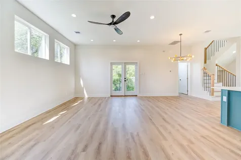 1928 Gregg Street Houston TX 77020