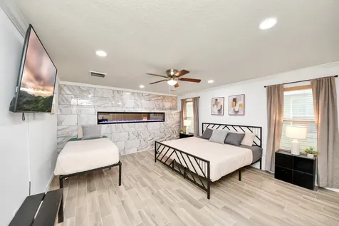 11754 Green Coral Drive Houston TX 77044