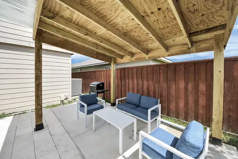 11754 Green Coral Drive Houston TX 77044