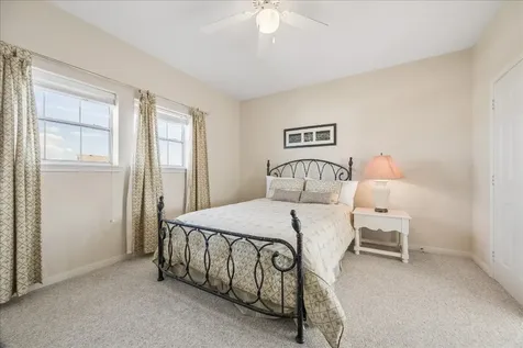 918 Long Reach Drive Tiki Island TX 77554