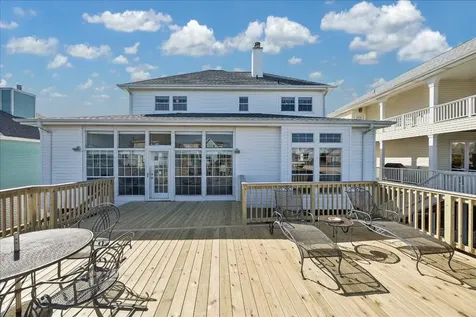 918 Long Reach Drive Tiki Island TX 77554