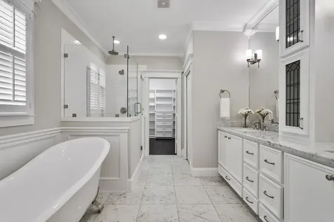 537 W 22nd Street Houston TX 77008
