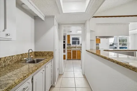 631 Lexington Square Humble TX 77338