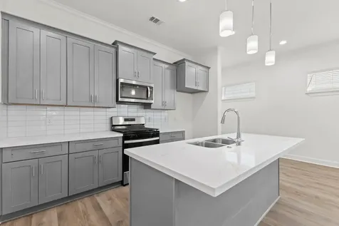5006 Elizabeth City Street Houston TX 77021