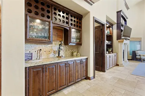 680 Villa Drive Crystal Beach TX 77650