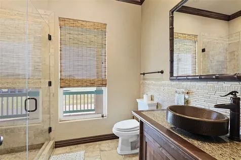 680 Villa Drive Crystal Beach TX 77650