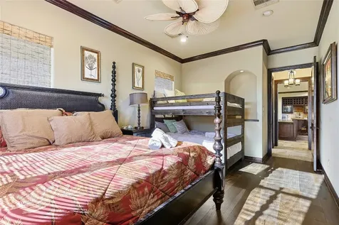 680 Villa Drive Crystal Beach TX 77650