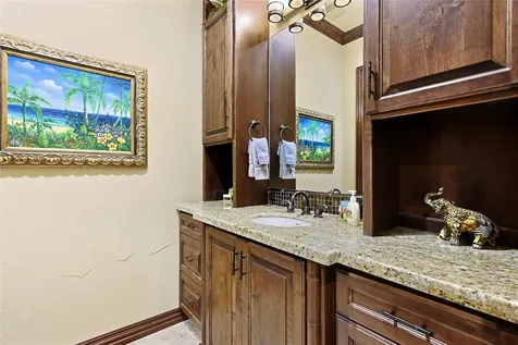 680 Villa Drive Crystal Beach TX 77650