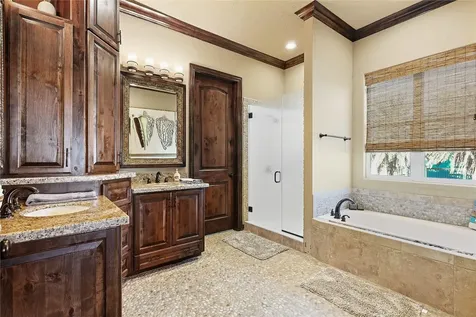 680 Villa Drive Crystal Beach TX 77650