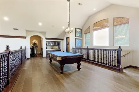 680 Villa Drive Crystal Beach TX 77650