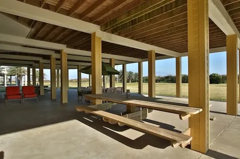 680 Villa Drive Crystal Beach TX 77650