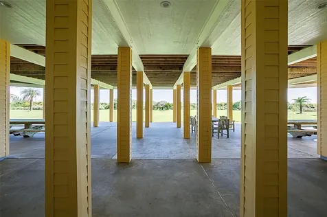 680 Villa Drive Crystal Beach TX 77650