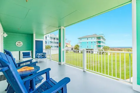 4231 Pointe West Dr Drive 103 Galveston TX 77554