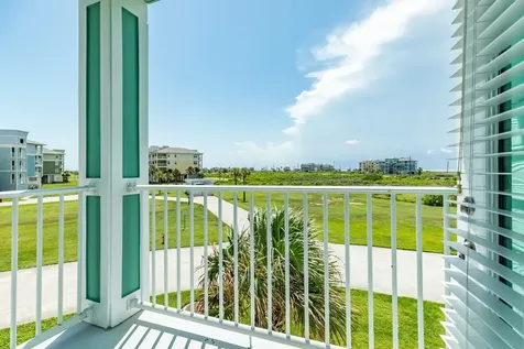4231 Pointe West Dr Drive 103 Galveston TX 77554