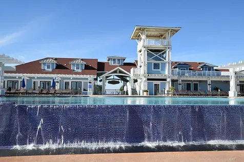 4231 Pointe West Dr Drive 103 Galveston TX 77554