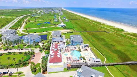 4231 Pointe West Dr Drive 103 Galveston TX 77554
