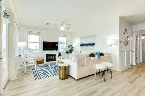 4231 Pointe West Dr Drive 103 Galveston TX 77554