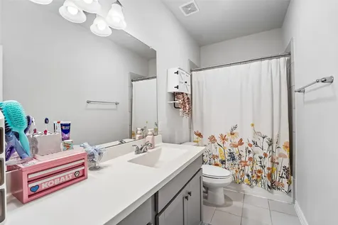 11715 Autumn Leaf Drive Mont Belvieu TX 77535