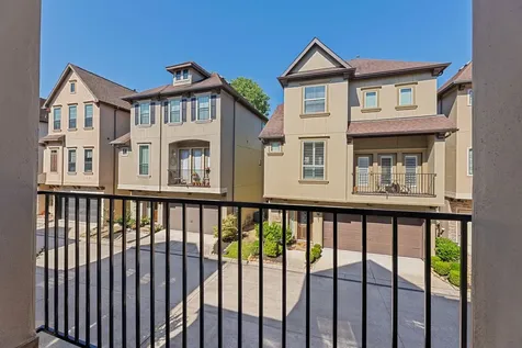2847 Kings Retreat Kingwood TX 77345