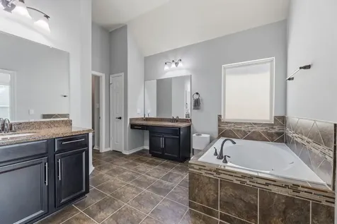 2847 Kings Retreat Kingwood TX 77345