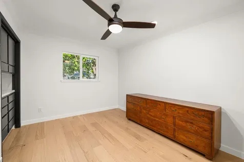 5747 Jackwood Street Houston TX 77096