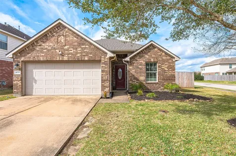 6722 Poplar Bend Lane Dickinson TX 77539