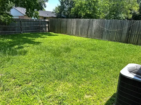 5018 Ridgecreek Drive Houston TX 77053
