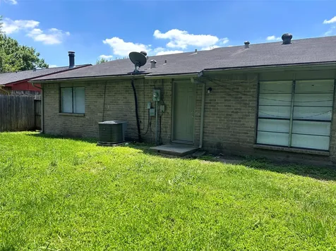 5018 Ridgecreek Drive Houston TX 77053