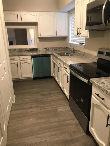 7895 Green Lawn Drive 7895 Houston TX 77088