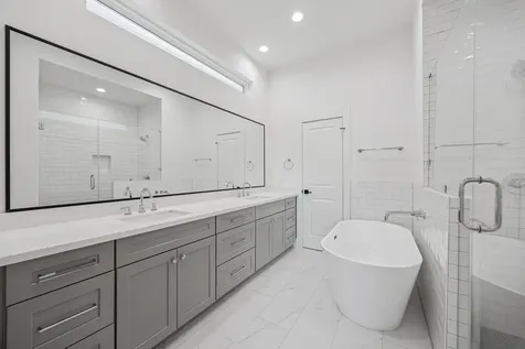 2826 Versailles Oak Lane Houston TX 77092