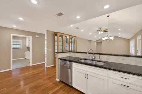408 W Tom Green Street Brenham TX 77833
