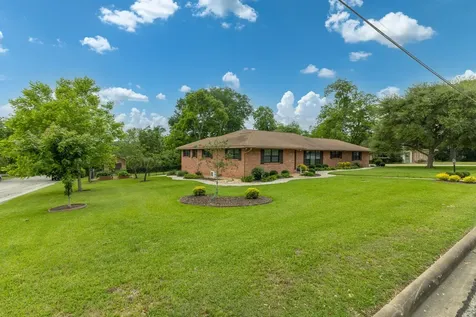 408 W Tom Green Street Brenham TX 77833
