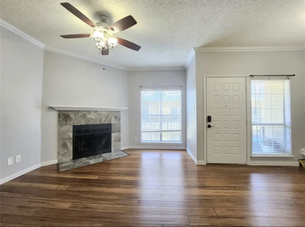 921 Marine Drive 311 Galveston TX 77550