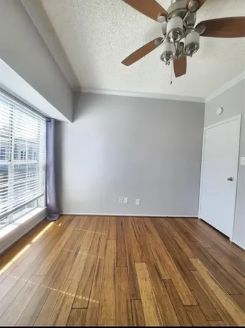 921 Marine Drive 311 Galveston TX 77550