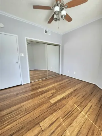 921 Marine Drive 311 Galveston TX 77550