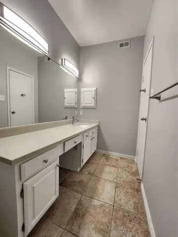 921 Marine Drive 311 Galveston TX 77550