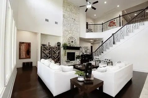 5615 Caspian Falls Lane Fulshear TX 77441