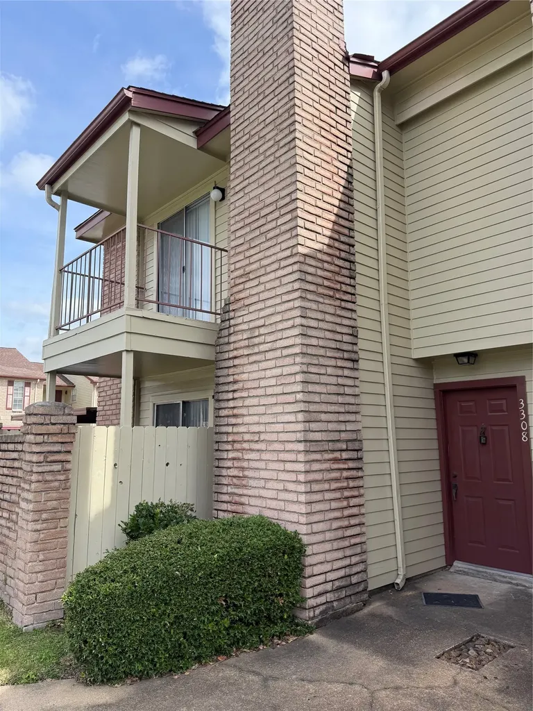 2120 El Paseo Street 3308 Houston TX 77054