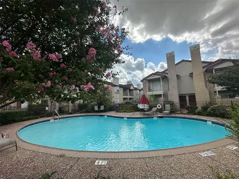 2120 El Paseo Street 3308 Houston TX 77054