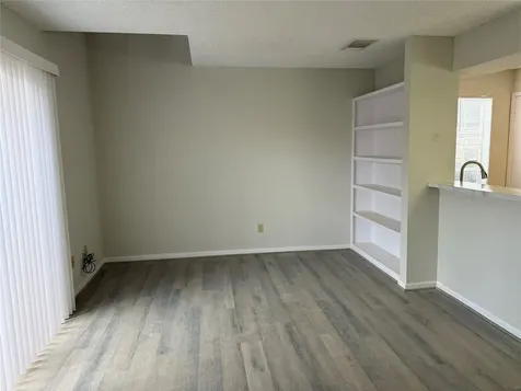 2120 El Paseo Street 3308 Houston TX 77054