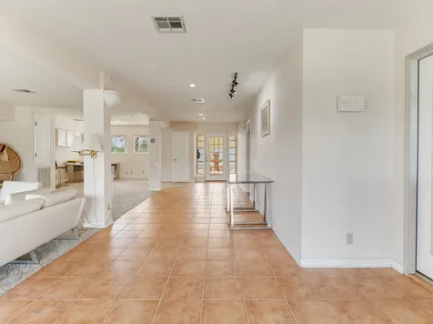 138 Vivian Street Brazoria TX 77422