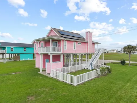 18806 Warrior Road Galveston TX 77554